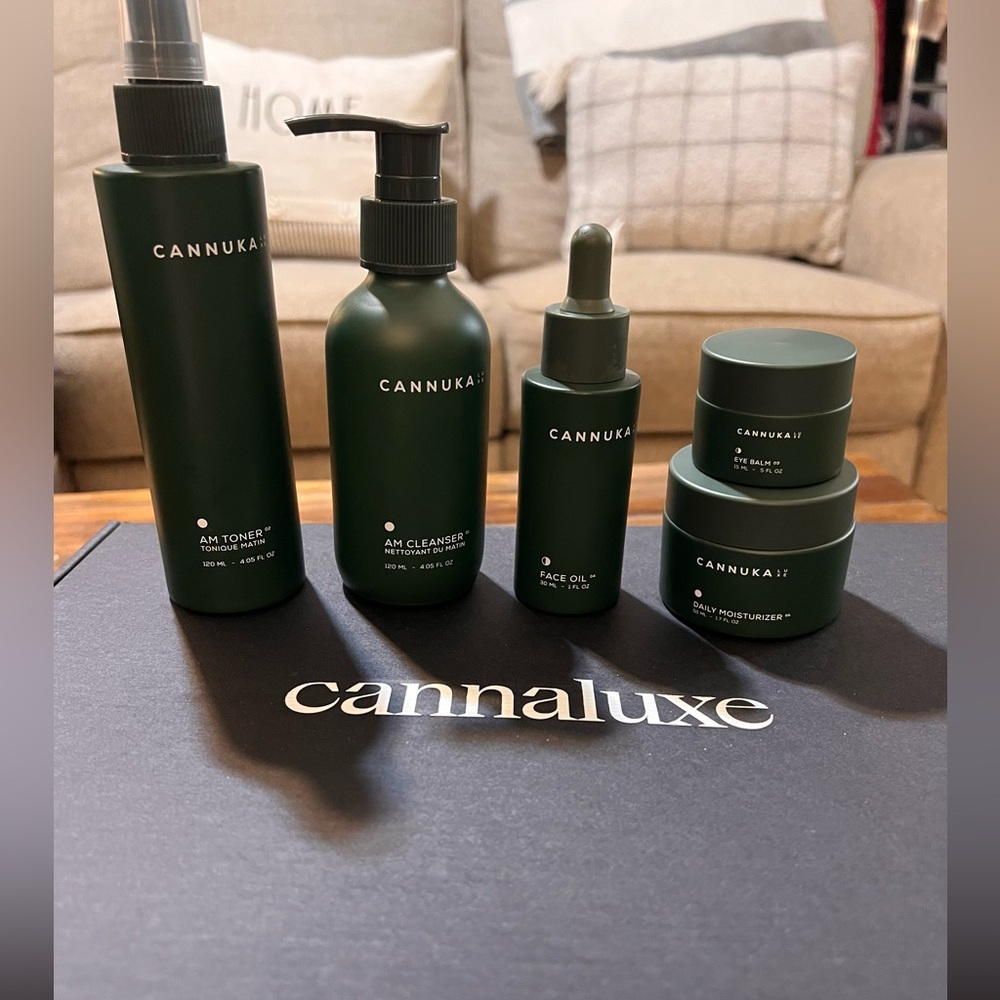 Cannuluxe AM Skincare Kit